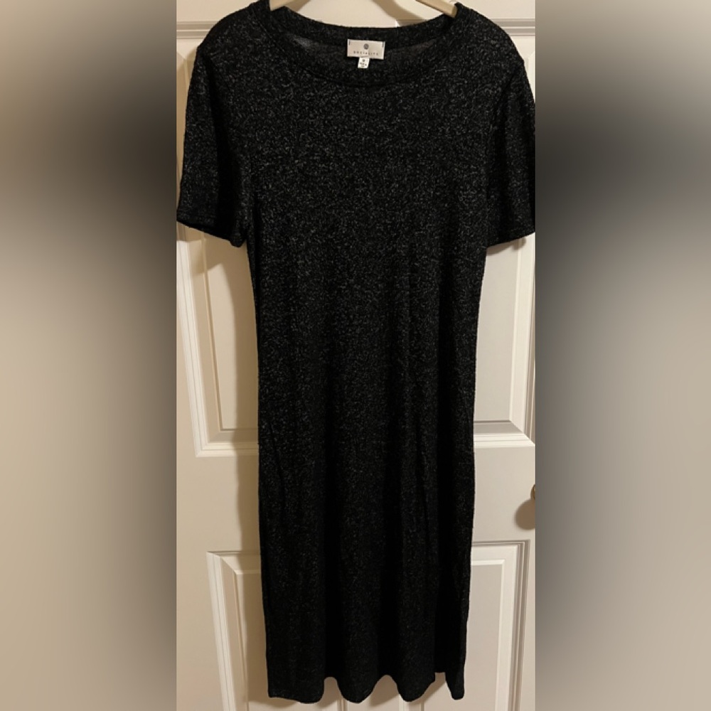 EUC Socialite soft dress. Size M - Picture 1 of 6